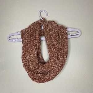 Women's Oversized Pink Crochet/Knitted Scarf